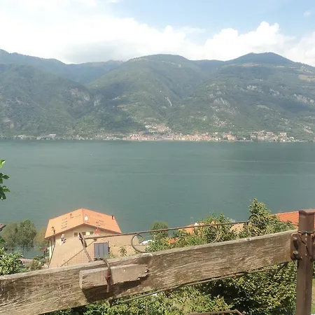 Posto Del Cuore Bed & Breakfast Lezzeno